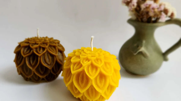 Boho Jo - Beeswax Candle - Flower & Pottery Candle Plate