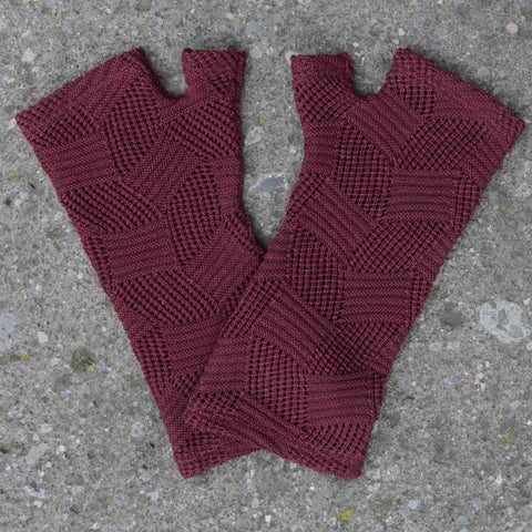 Fingerless Merino Gloves - Burgundy Diamond Knit